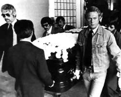 McQueen served as a pallbearer at Bruce Lee's funeral.